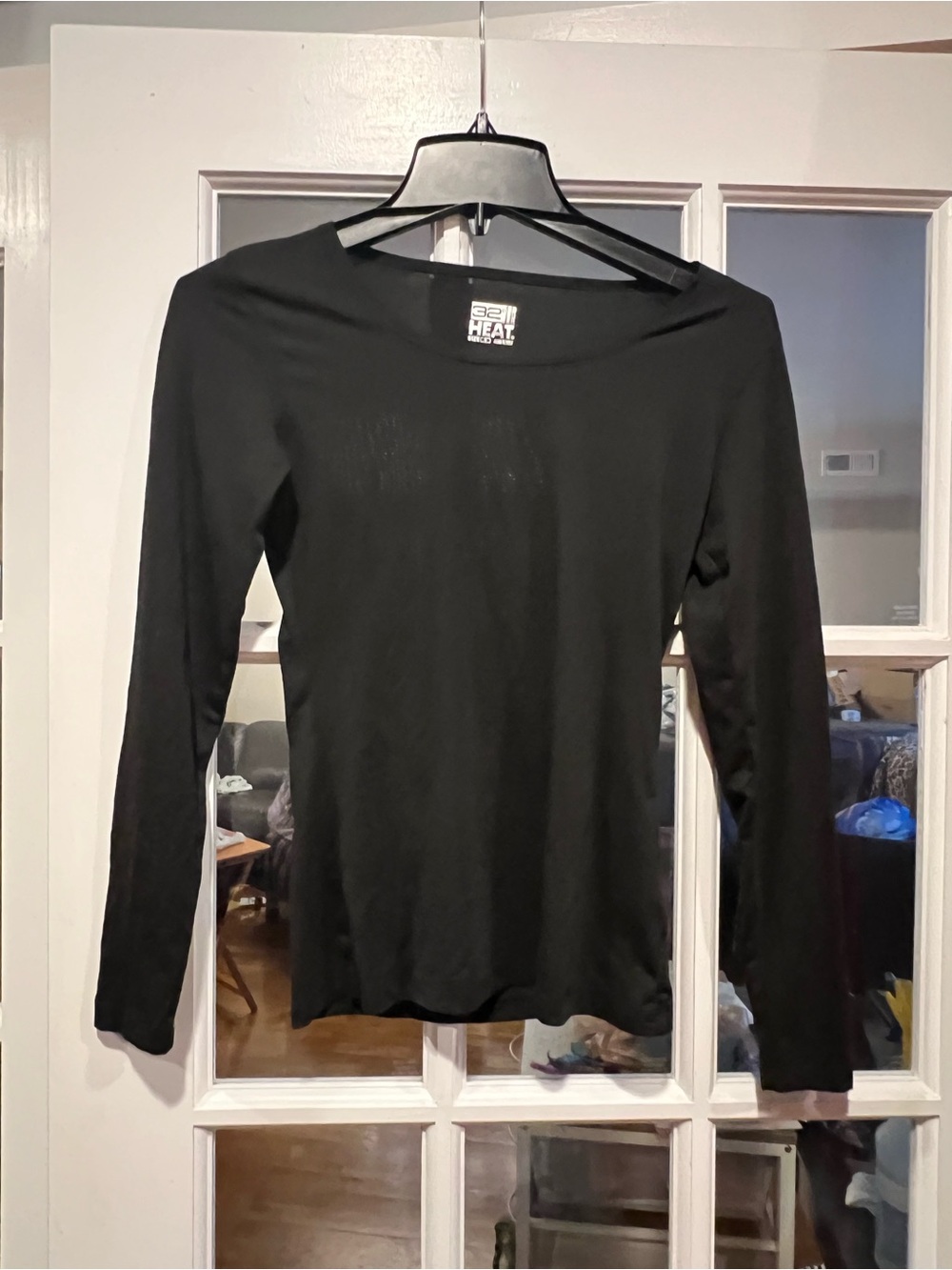 32 Degrees Black Long Sleeve Scoop-Neck Performance Top